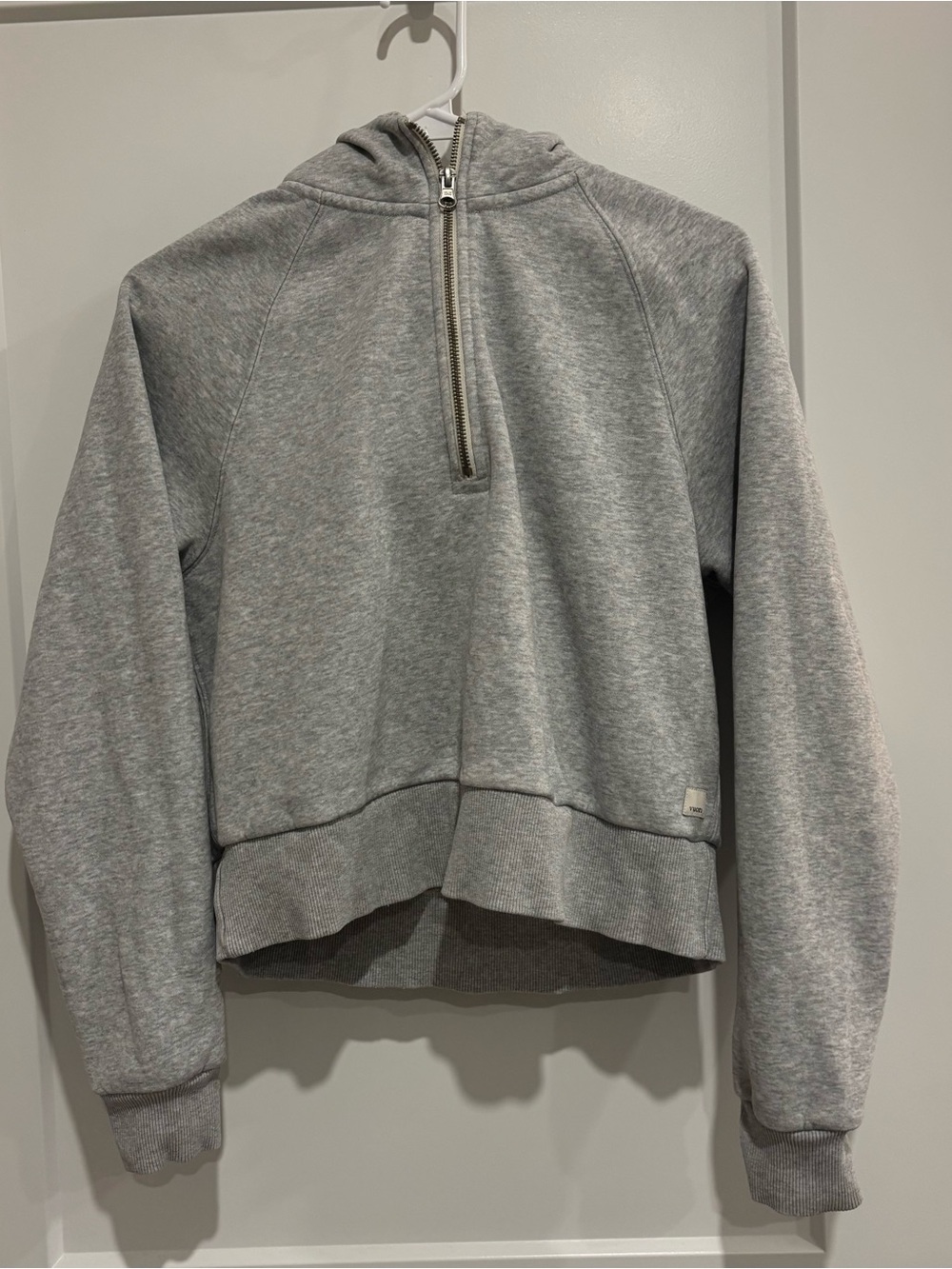 Vuori Restore Half Zip Hoodie Size: XS - Picture 9 of 10